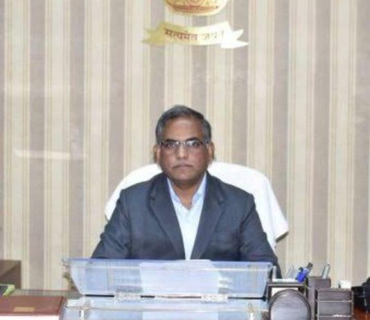 रीवा कलेक्टर ओ.पी श्रीवास्तव बने संचालक जनसंपर्क, बसंत कुर्रे होंगे रीवा कलेक्टर, संवाद न्यूज डेस्क से विकास भारद्वाज की रिपोर्ट