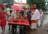 डोलग्यारस पर प्रतीकात्मक निकला डोल,किया परंपरा का निर्वहन, संवाद न्यूज ब्यूरो माणकलाल जैन की रिपोर्ट
