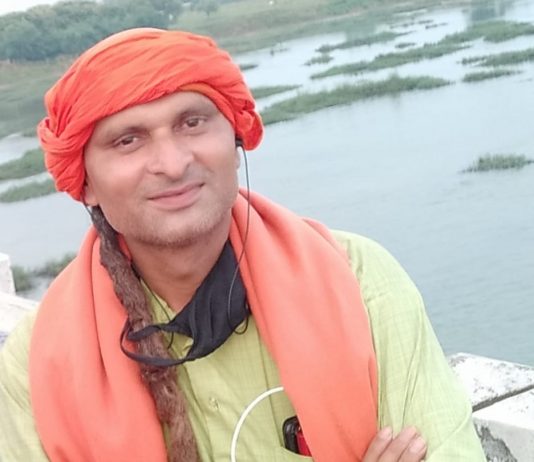 RTI एक्टिविस्ट शिवानंद द्विवेदी सहित पत्रकारों के ऊपर हुआ जानलेवा हमला