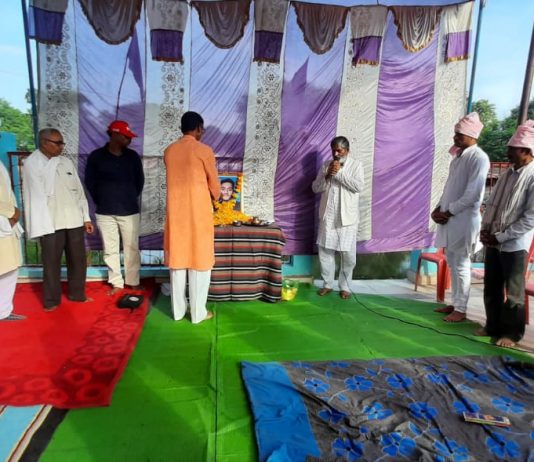 मृत्युभोज की जगह श्रद्धांजलि सभा का हुआ आयोजन संवाद न्यूज़ जिला संवाददाता अभिषेक राजपूत की रिपोर्ट